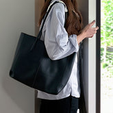 Fineur ~ Everyday Tote Bag ~ Black